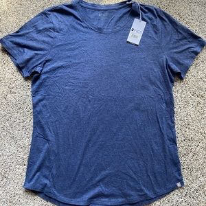 NWT FIGs super soft underscrub tshirt size large